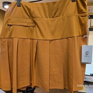 Women's Golf Clothes